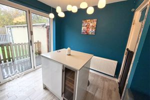 Photo 16- click for photo gallery